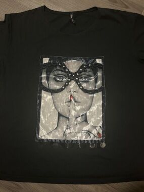 Olivia black t face on it artsy trendy fairy goth statement